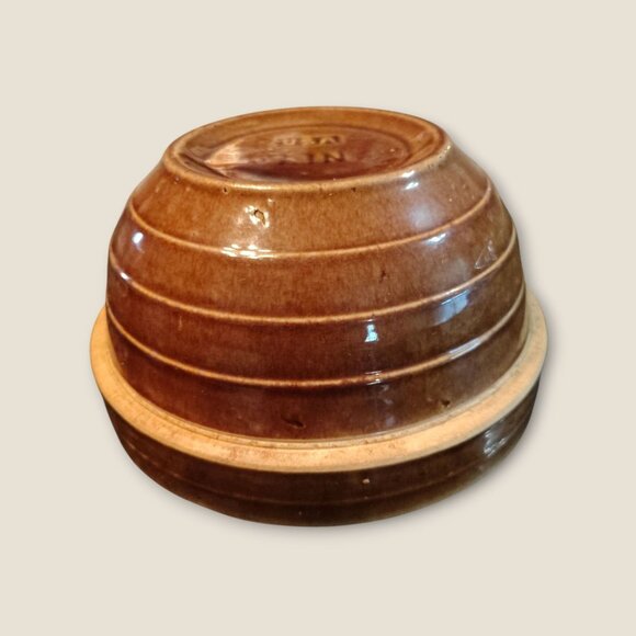 Handmade Brown Stoneware Mixing Bowl 9" Diameter 4.5" Height Ribbed Design Made - Picture 8 of 10